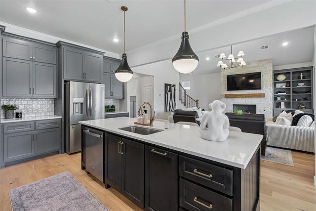 3908 Stone Hill Lane, Edmond, OK 73034