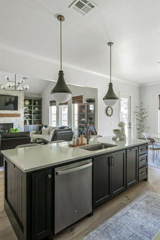 3908 Stone Hill Lane, Edmond, OK 73034
