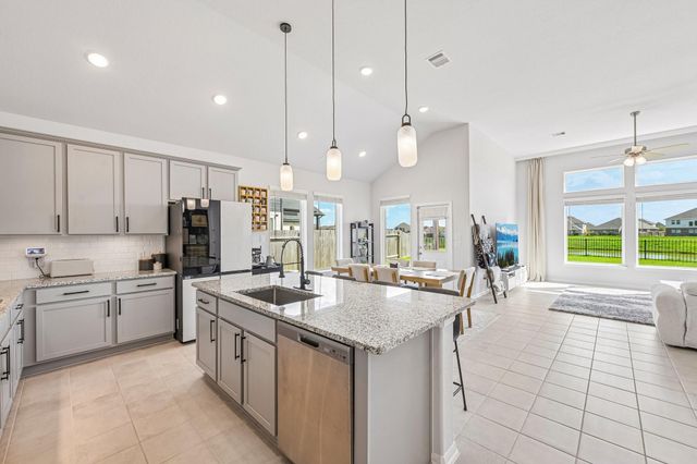 409 Chardonnay Drive, Alvin, TX 77511