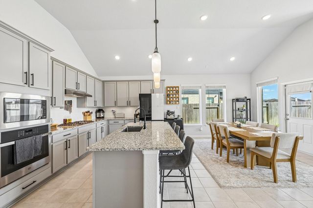 409 Chardonnay Drive, Alvin, TX 77511
