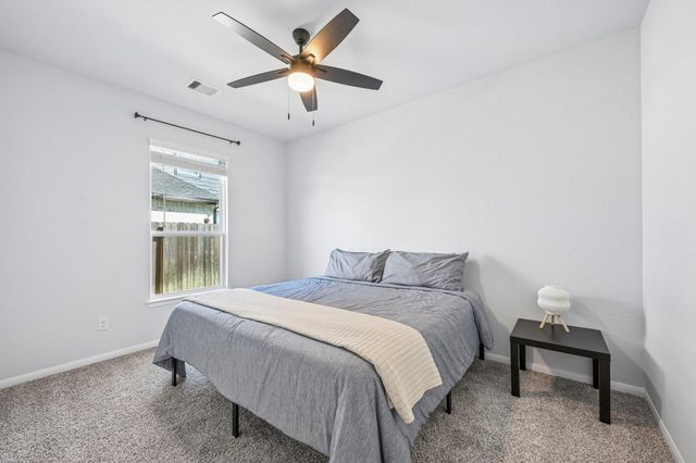 409 Chardonnay Drive, Alvin, TX 77511