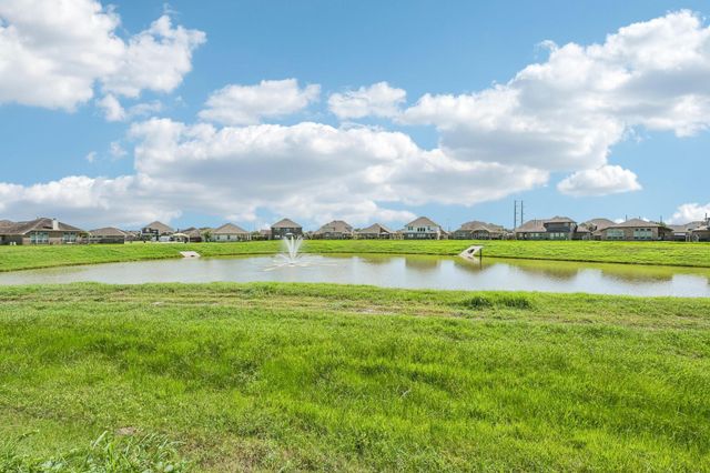409 Chardonnay Drive, Alvin, TX 77511