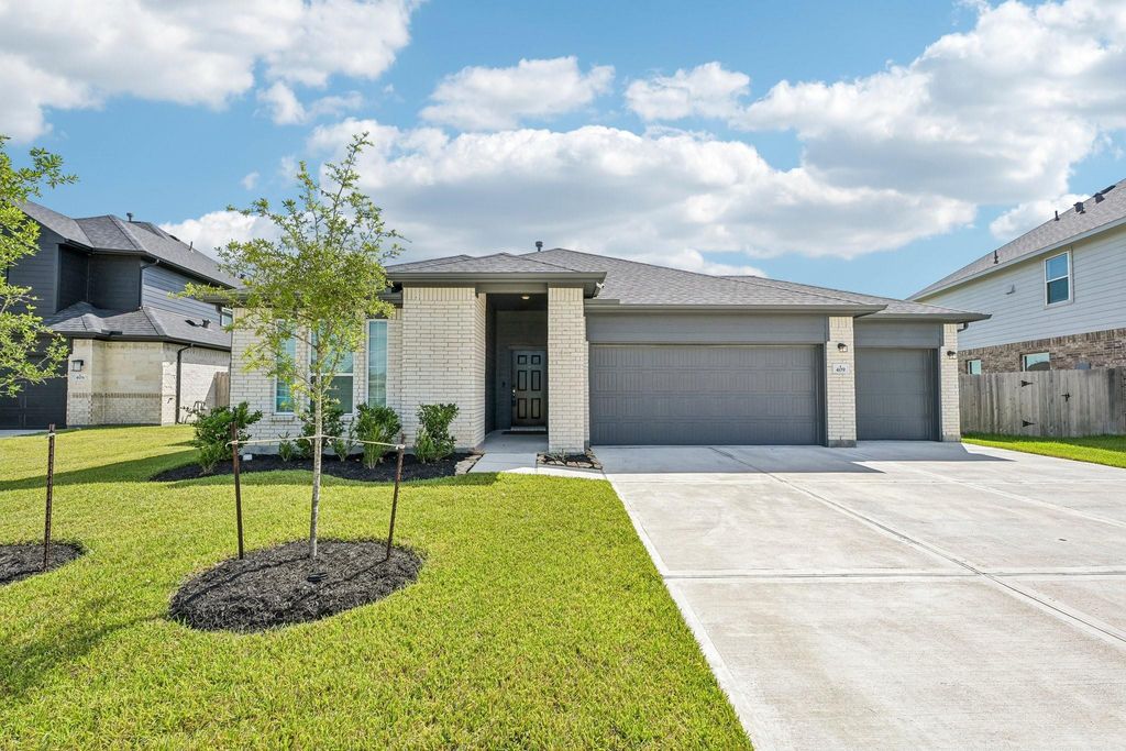 409 Chardonnay Drive, Alvin, TX 77511