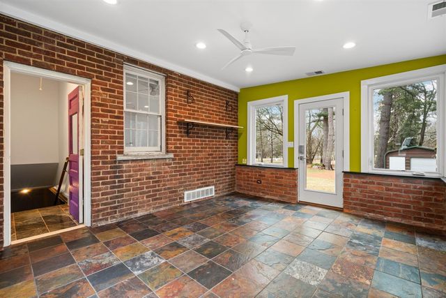 3486 Woodlea Drive, Ann Arbor, MI 48103