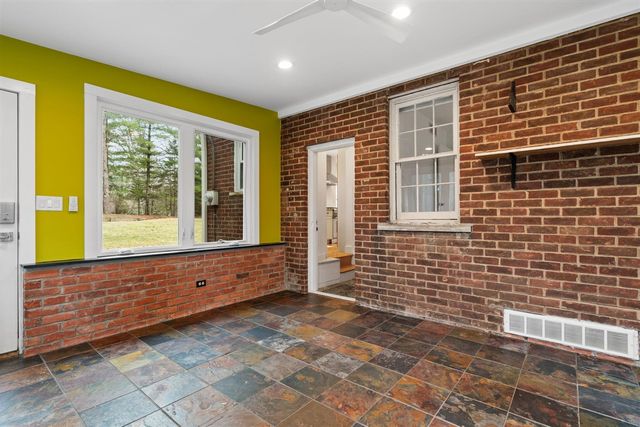 3486 Woodlea Drive, Ann Arbor, MI 48103