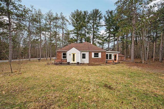 3486 Woodlea Drive, Ann Arbor, MI 48103