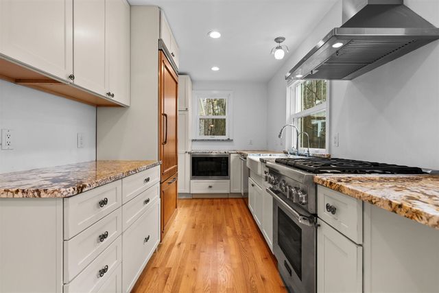 3486 Woodlea Drive, Ann Arbor, MI 48103