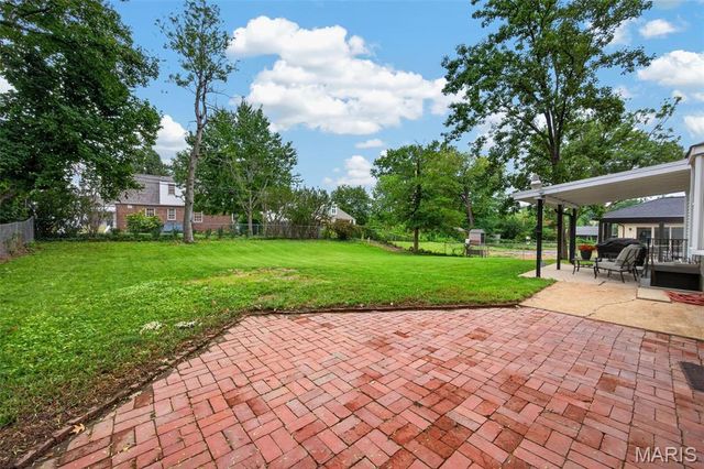 1424 Ronald Drive, St Louis, MO 63119