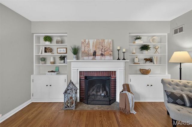 1424 Ronald Drive, St Louis, MO 63119