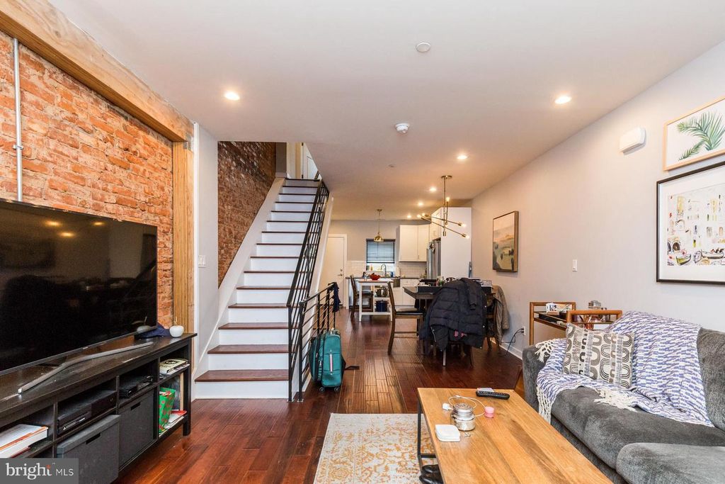 3016 BALTZ ST, Philadelphia, PA 19121