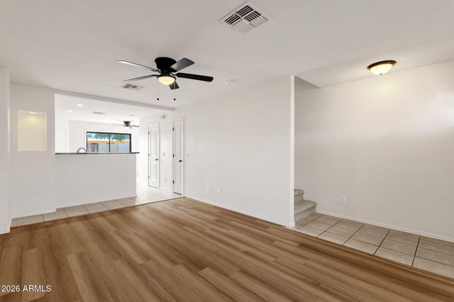 7801 N 44TH Drive 1075, Glendale, AZ 85301