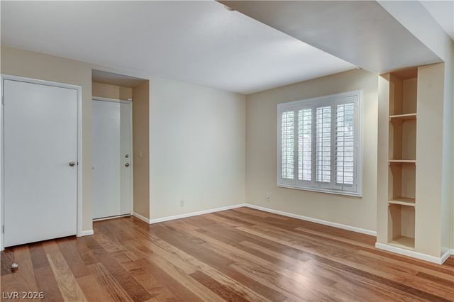 3223 Pinehurst Drive, Las Vegas, NV 89109