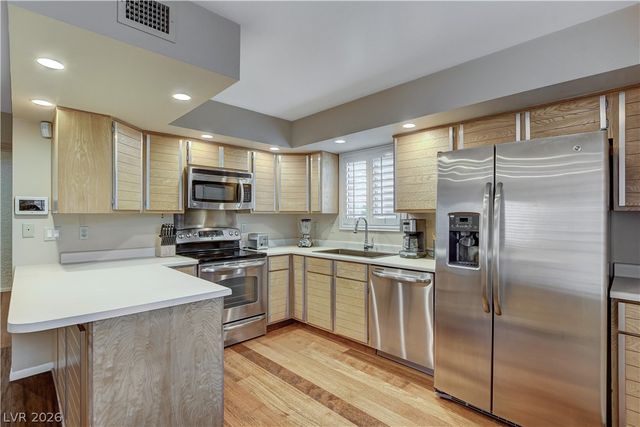 3223 Pinehurst Drive, Las Vegas, NV 89109