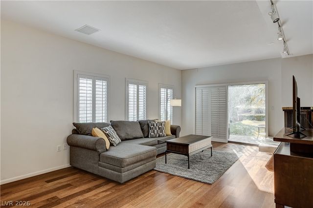 3223 Pinehurst Drive, Las Vegas, NV 89109