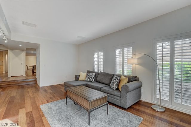 3223 Pinehurst Drive, Las Vegas, NV 89109