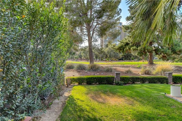 3223 Pinehurst Drive, Las Vegas, NV 89109