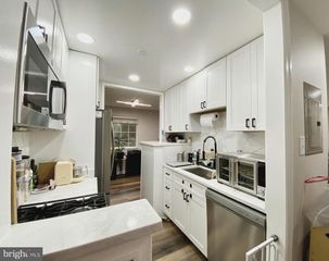 1533 COLONIAL DR #T2, Woodbridge, VA 22192