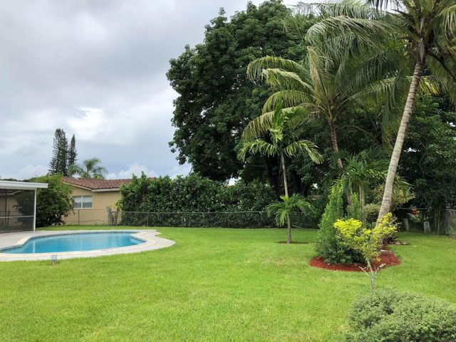 3980 NW 109th Ave, Coral Springs, FL 33065