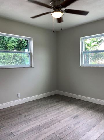 3980 NW 109th Ave, Coral Springs, FL 33065