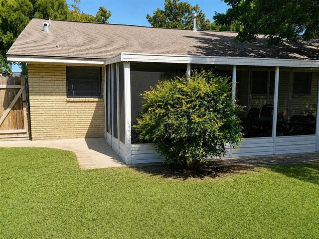 3005 Somerset, Texas City, TX 77590