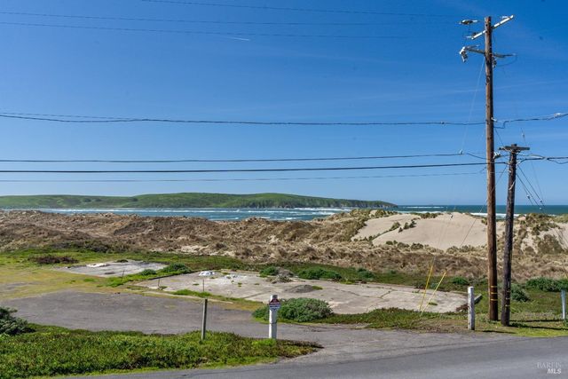 54 Bay Dr, Dillon Beach, CA 94929