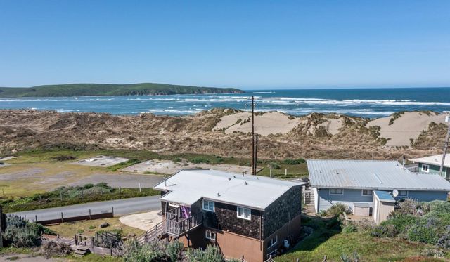 54 Bay Dr, Dillon Beach, CA 94929