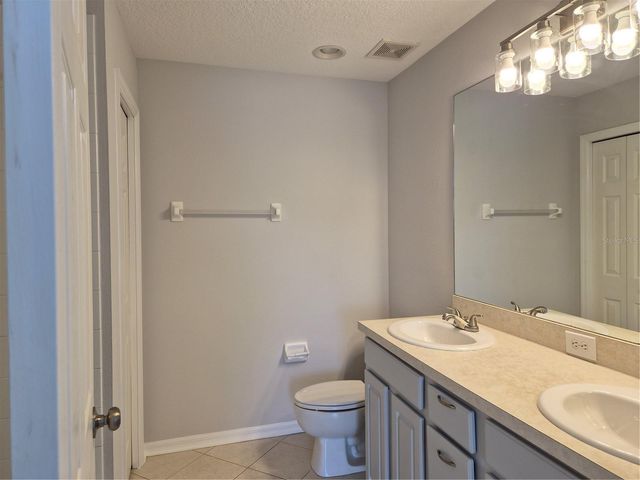 6219 BLUE RUNNER COURT, Lakewood Ranch, FL 34202