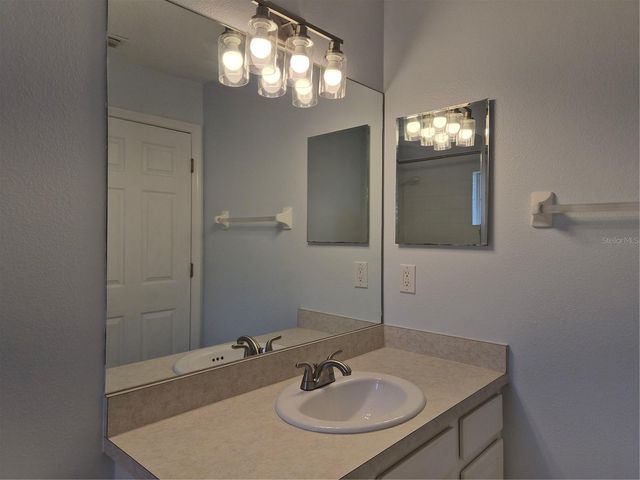 6219 BLUE RUNNER COURT, Lakewood Ranch, FL 34202