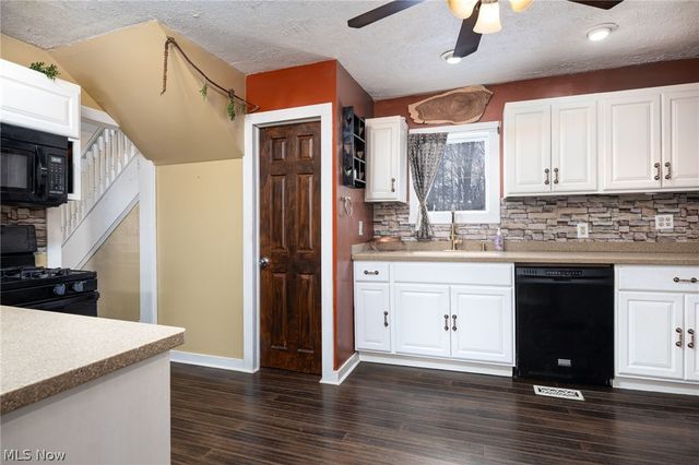 197 N Main Street, West Salem, OH 44287