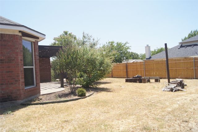 313 Smyth Street, Aledo, TX 76008
