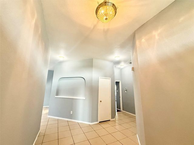 4007 E Teal Estates Circle, Fresno, TX 77545