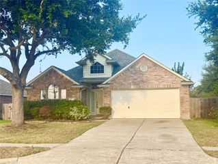 4007 E Teal Estates Circle, Fresno, TX 77545