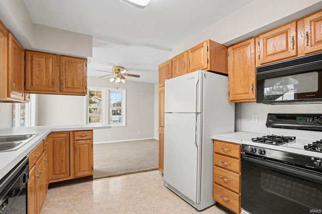 123 Oakside Avenue, Mishawaka, IN 46544