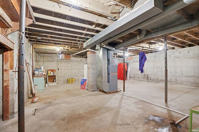 123 Oakside Avenue, Mishawaka, IN 46544