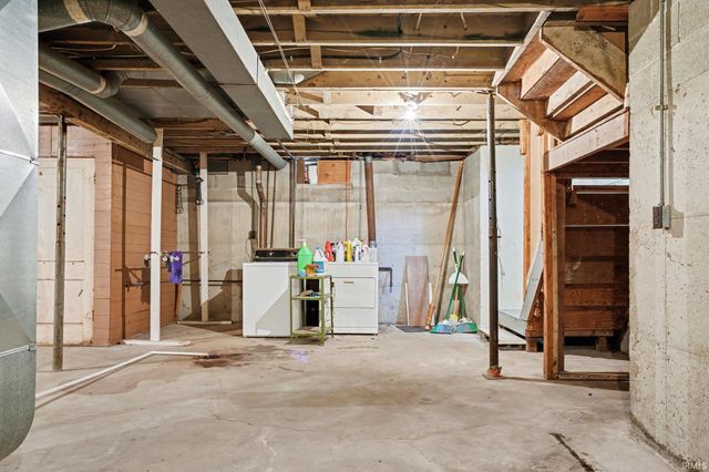 123 Oakside Avenue, Mishawaka, IN 46544