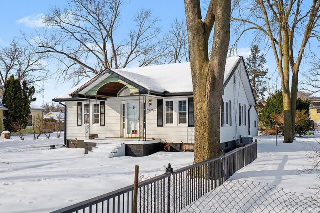 123 Oakside Avenue, Mishawaka, IN 46544