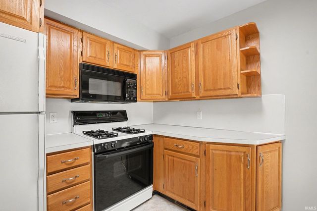 123 Oakside Avenue, Mishawaka, IN 46544