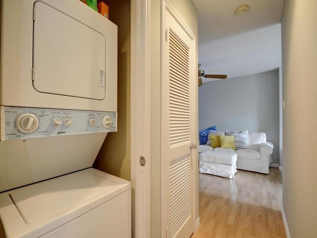 2409 Leon ST 207, Austin, TX 78705