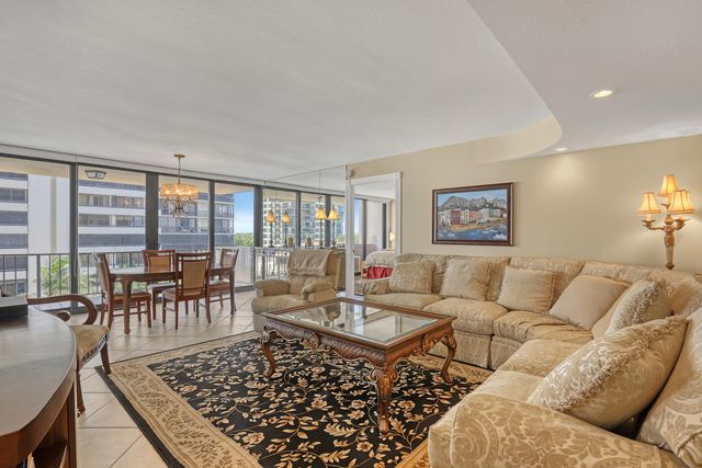 4200 N OCEAN Drive 2-403, Singer Island, FL 33404