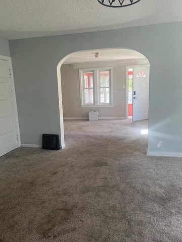 313 11th Avenue N, Saint Cloud, MN 56303