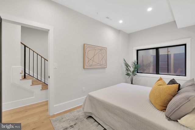 3724 S S ST NW, Washington, DC 20007