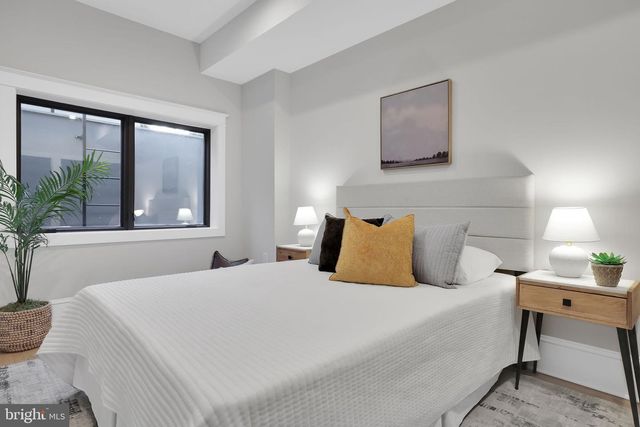 3724 S S ST NW, Washington, DC 20007