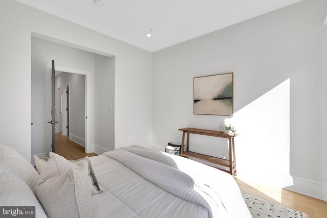 3724 S S ST NW, Washington, DC 20007