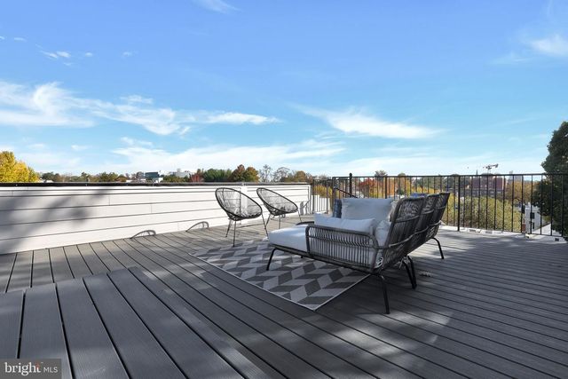 3724 S S ST NW, Washington, DC 20007