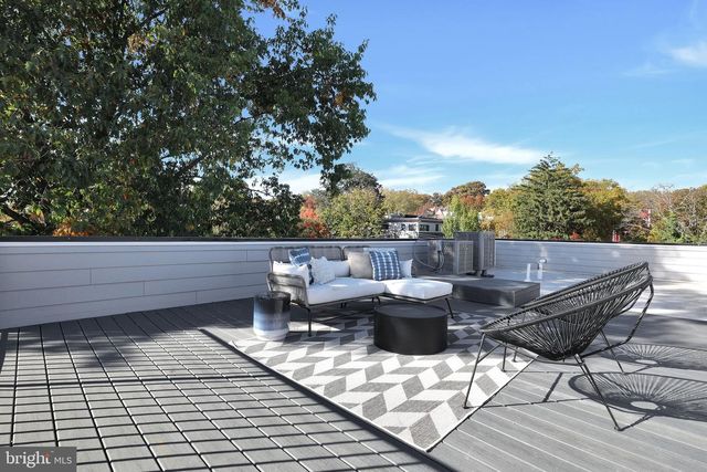 3724 S S ST NW, Washington, DC 20007