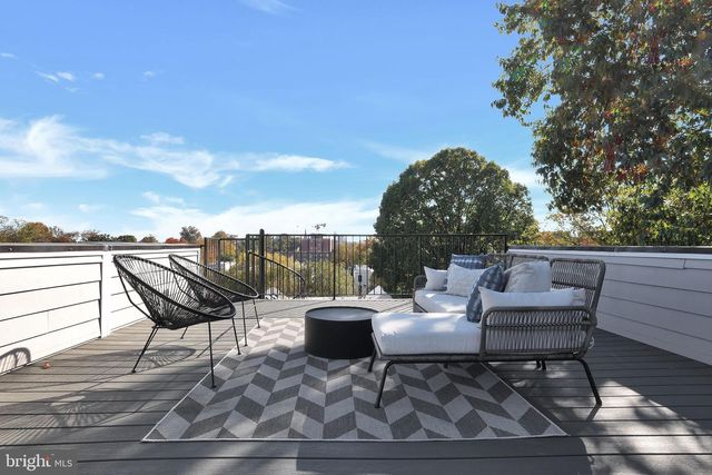 3724 S S ST NW, Washington, DC 20007
