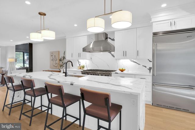 3724 S S ST NW, Washington, DC 20007