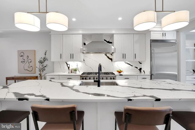 3724 S S ST NW, Washington, DC 20007
