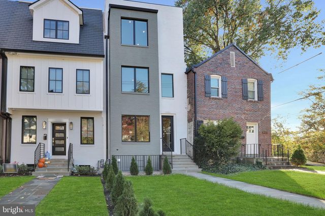 3724 S S ST NW, Washington, DC 20007