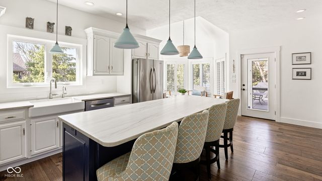 13727 Smokey Ridge Overlook, Carmel, IN 46033